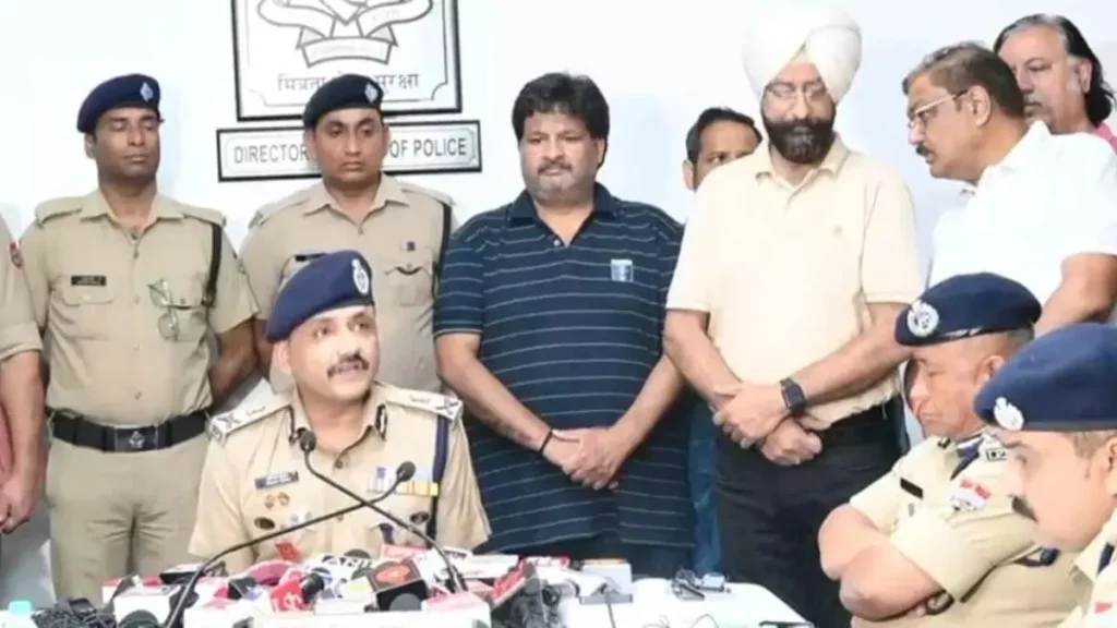 ज्वेलरी शोरूम को बनाया निशाना, एनकाउंटर में ढेर हुआ एक आरोपी