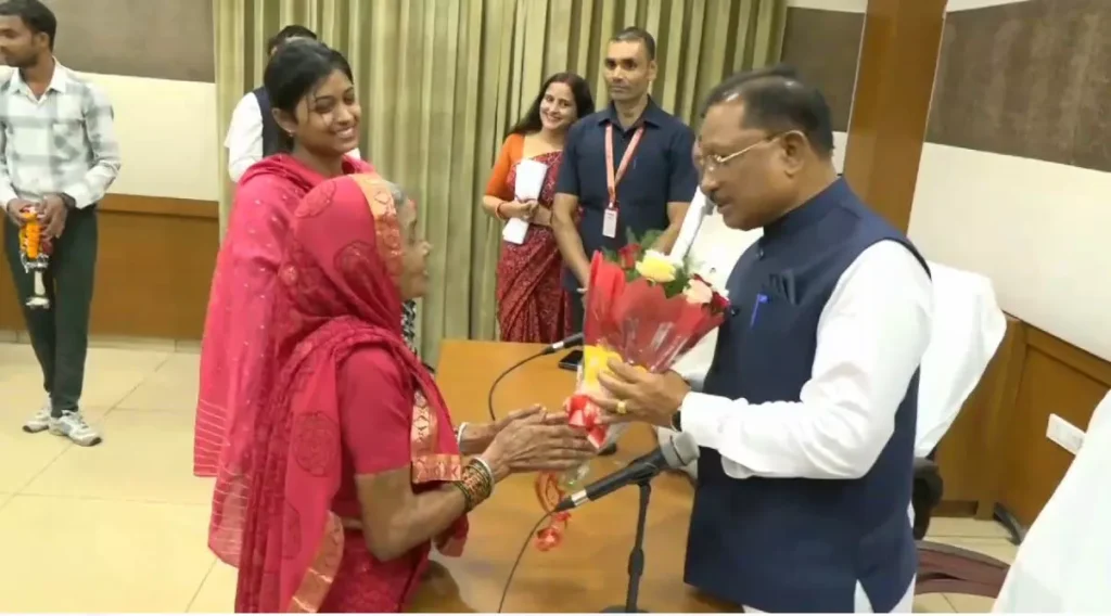 CM विष्णुदेव साय ने विधायक अंबिका मरकाम को दी जन्मदिन की बधाई