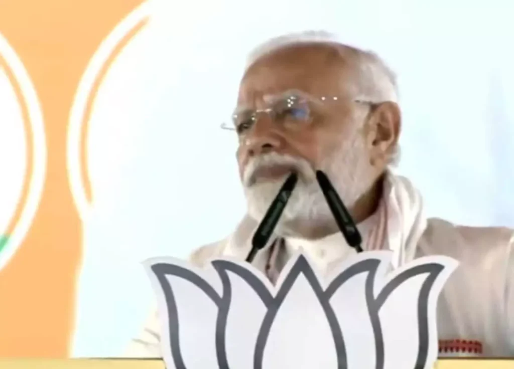 झारखंड में रोटी, बेटी और माटी बचाने के लिए भाजपा की सरकार बनाइए: पीएम मोदी