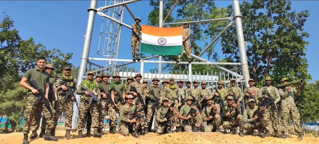 सिलगेर में मोबाइल टावर लगने से आई खुशहाली