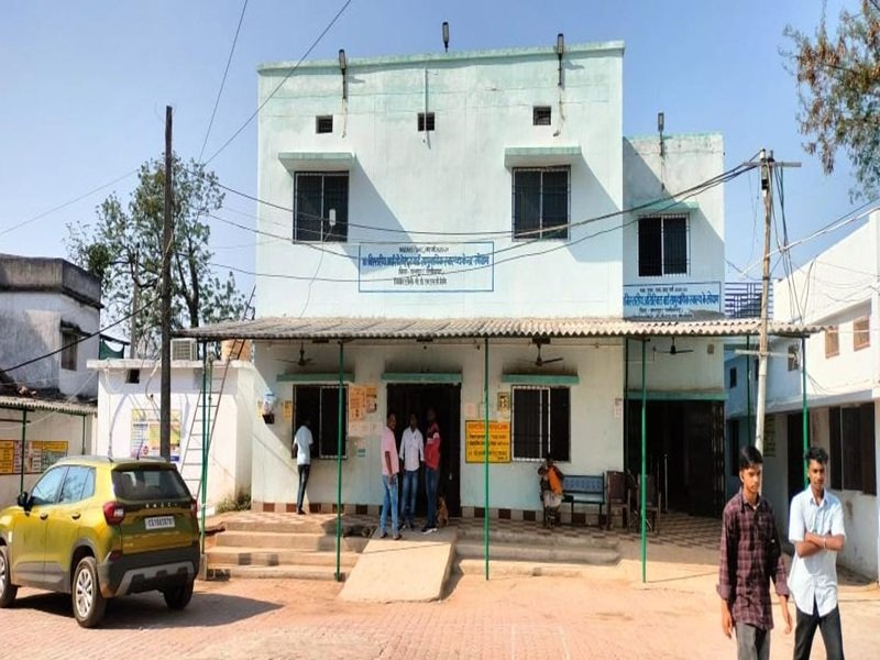 लोदाम सीएचसी  पिछले एक साल में 62 झारखंड राज्य के निवासियों की हुई सामान्य प्रसव