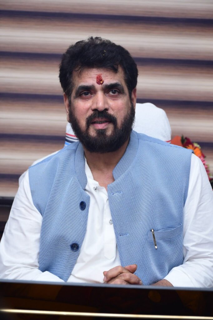 खादी और ग्रामोद्योग को मिलेगा नया आयाम