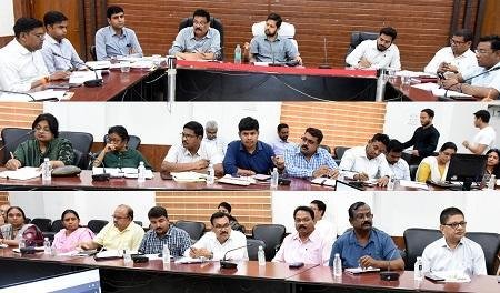  ‘सुशासन तिहार के तहत प्राप्त आवेदनों का निराकरण समाधान शिविरों के पूर्व सुनिश्चित करें’ : बैठक में लंबित प्रकरणों की हुई समीक्षा