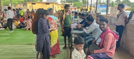 सुशासन एक्सप्रेस से बढ़ी लोगों की उम्मीद गांव-गांव पहुंच रहा जनकल्याणकारी योजनाओं का लाभ