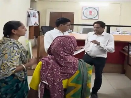 Raipur में राजस्व मंत्री का सख्त रवैया, लापरवाह अधिकारियों को चेतावनी