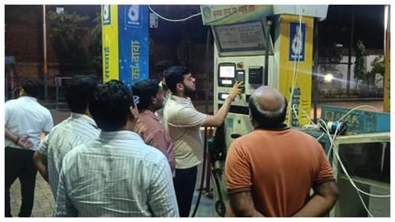 देर रात प्रशासन की रेड, ‘ड्राई’ बताने वाला पंप निकला फुल स्टॉक वाला