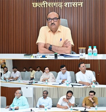 प्रधानमंत्री आवास योजना (शहरी)’: ’राज्य स्तरीय स्वीकृति एवं निगरानी समिति की बैठक मुख्य सचिव की अध्यक्षता में सम्पन्न’