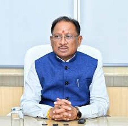 मुख्यमंत्री साय ने बच्चों से मन लगाकर पढ़ाई करने का किया आह्वान: शिक्षा को बताया उज्ज्वल भविष्य और सफलता का आधार