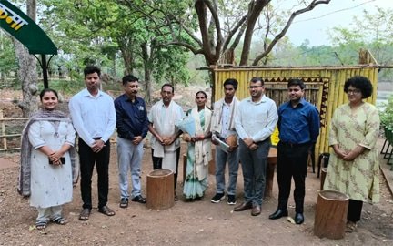 ’होनहार को पंख’ : सुकमा के आदिवासी किसान के बेटे बारसे रोशन ने JEE एडवांस में गाड़े झंडे