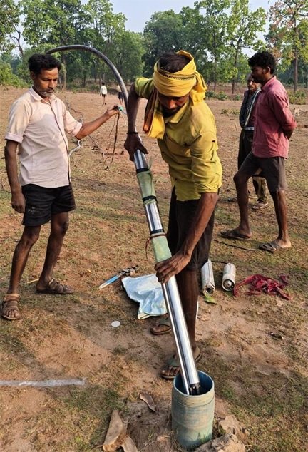 मंत्री लक्ष्मी राजवाड़े के प्रयासों से दूरस्थ अंचलों में पेयजल संकट दूर