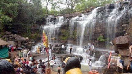 झरनों की फुहार, संडे होगा शानदार