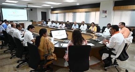 बस्तर की जैविक खेती को मिलेगा वैश्विक बाजार, यूरोप तक पहुंचेंगे जैविक उत्पाद: उप मुख्यमंत्री विजय शर्मा