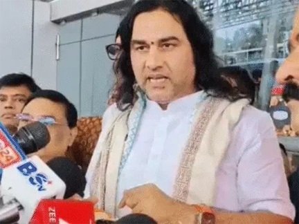 देवकीनंदन कथा में चोर गिरोह का धावा, 5 महिलाएं लूटीं