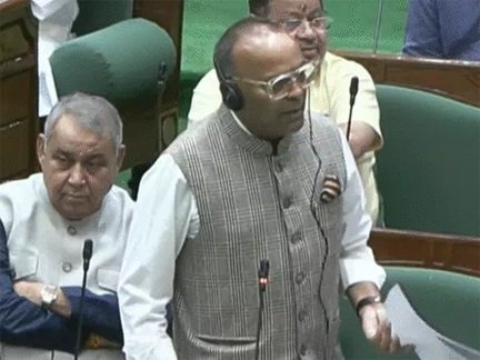 सदन में वेदांता हादसे पर गरमाई बहस, अविश्वास प्रस्ताव पेश