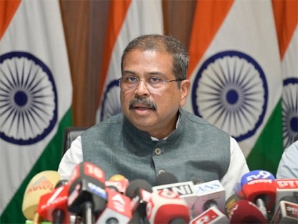 धर्मेंद्र प्रधान का इस्तीफा, युवाओं को बताया देश की ताकत
