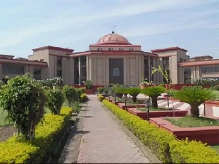 छत्तीसगढ़ HC ने याचिकाकर्ता को लौटाया