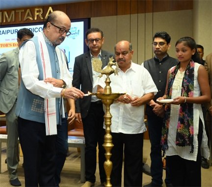 चिकित्सा में आधुनिक तकनीक के साथ मानवीय संवेदनाएं भी जरूरी है – राज्यपाल डेका