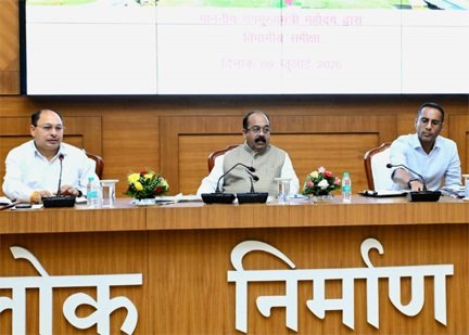 लोक निर्माण विभाग राज्य का ‘ग्रोथ इंजन’, विभाग पर अधोसंरचना विकसित करने की अहम जिम्मेदारी – अरुण साव