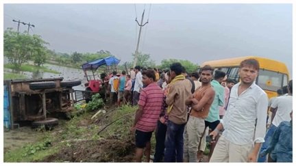 हिर्री में दर्दनाक हादसा: श्रमिकों से भरी ट्रैक्टर-ट्रॉली पलटी, 2 की मौत