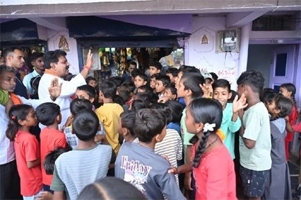 उप मुख्यमंत्री विजय शर्मा ने देर शाम सहसपुर लोहारा के ग्रामीण अंचलों का किया दौरा