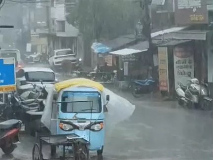 प्रदेशभर में बारिश का अलर्ट, गरज-चमक के साथ बरसेंगे बादल