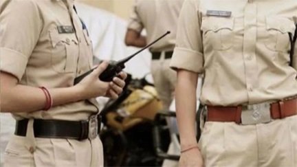 सहकर्मी पर रेप का केस, पत्नी पर वीडियो वायरल करने का आरोप