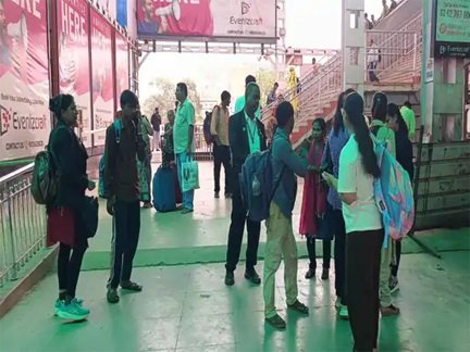 रेलवे चेकिंग में 543 यात्री पकड़े गए