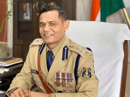 IPS रतन लाल के खिलाफ आरोप पत्र जारी