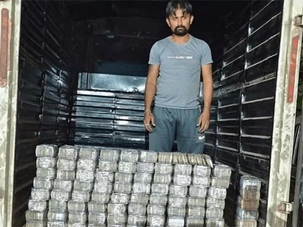 भनपुरी से नागपुर ले जा रहे थे 4 करोड़ रुपये